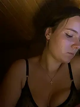 mewKate live cam on StripChat