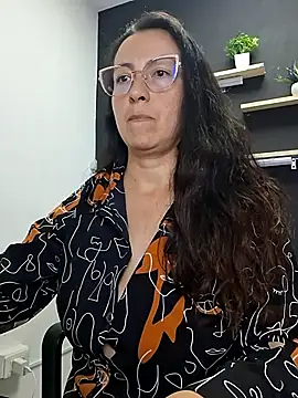 Lauryn_Jones webcam