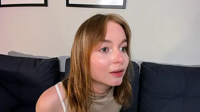 LillianPerry webcam