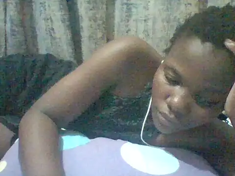 tina_2030 webcam