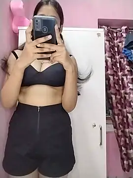 Naina_PG live cam on StripChat