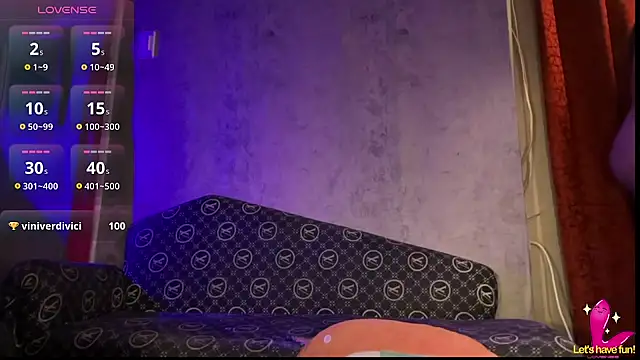 KhimMadness live cam on StripChat