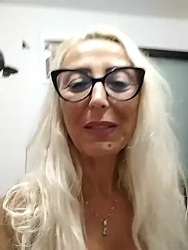 _sexyBLONDE46_ live cam