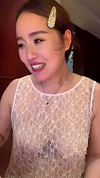 momoli60 webcam