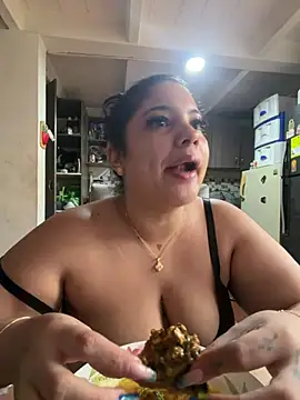 vallitadelvalle live cam on StripChat