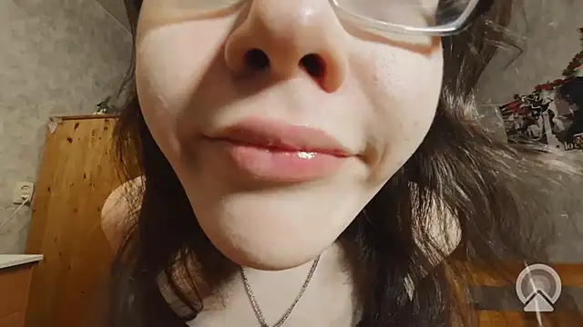 Модель: RachelSav