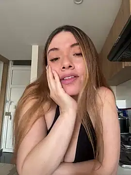 valery_mora webcam