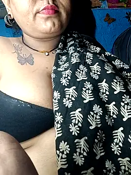 Delhi_Patola live cam on StripChat