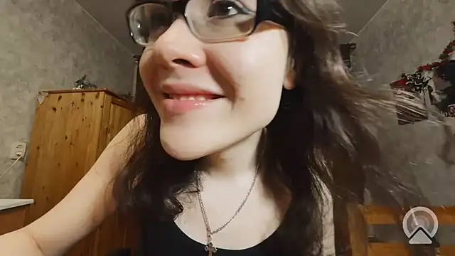 Модель: RachelSav