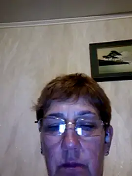 MeryLive59011 live cam on StripChat
