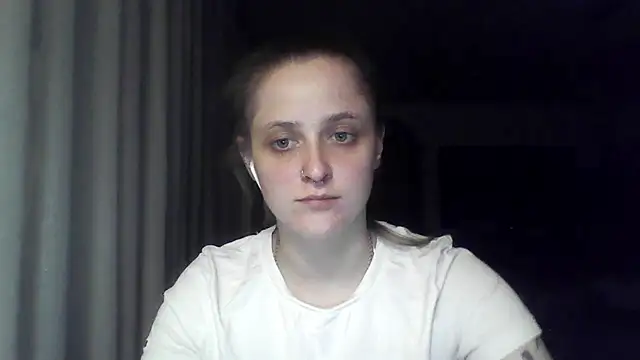 LeaWetGirl live cam on StripChat