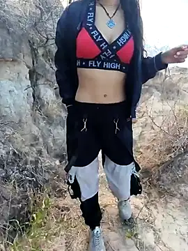 NaughtyMiuw webcam