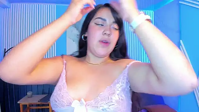 chloeferrer live cam on StripChat