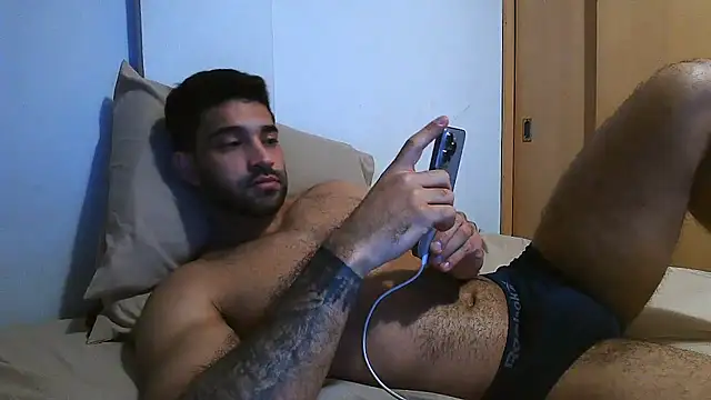 macho_fit (M young) - #beardy #bisexuals #brazilian #brunettes #cam2cam #dirty-talk #flashing #flexing #foot-fetish #handjob #hd #masturbation #middle-priced-privates #muscular #orgasm #outdoor #portuguese-speaking #sexting #shower #small-audience #smoking #sph #striptease #white #young
