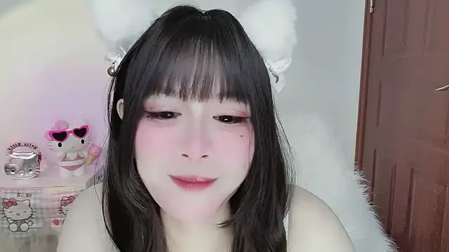 -zhuzhu-999- live cam on StripChat