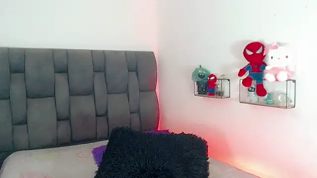 little_star_porn live cam on StripChat