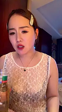 momoli60 live sex cam