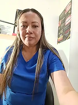 _Dentist-Madisso... Live Webcam on Stripchat