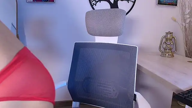 fox_white_ webcam