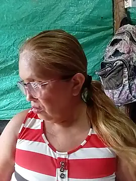 MOTHER_AND_SON09
