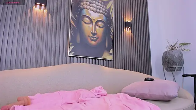 dalilaa__ - Dalilaa__'s free webcam - UK Sex Cams