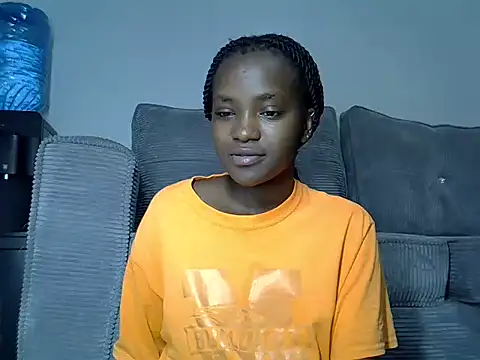 Lynne_pretty4
