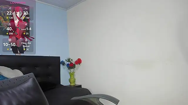 kaylaMinov_ webcam