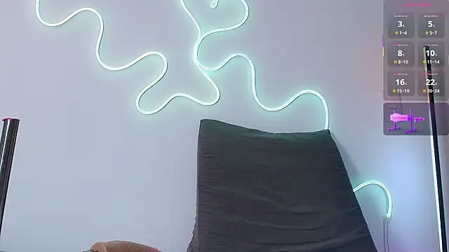 Angeily_Rose webcam