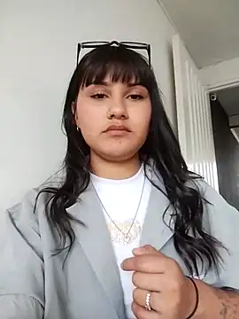 Emily-7 webcam