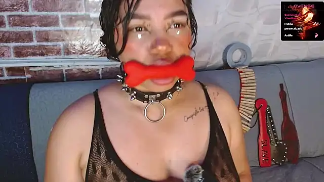 emma_bdsm_ webcam