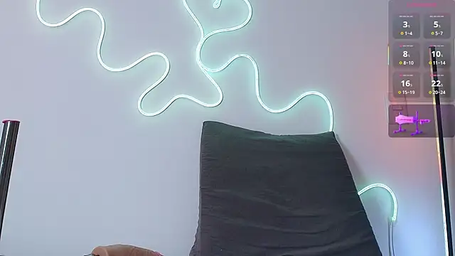 Angeily_Rose webcam