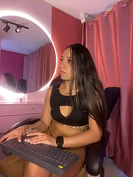 DulceLatinaxo webcam