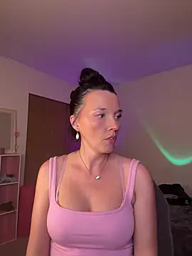 MaciiMayy webcam
