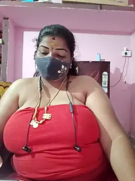 tamil_lathikaaa live cam on StripChat
