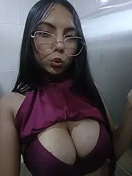 JENNIFER__03