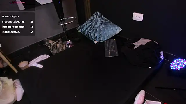 Pola_Pnk webcam