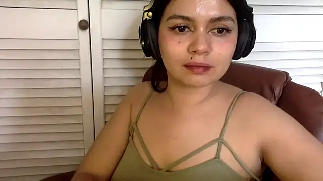 ValentinaCarnohan webcam