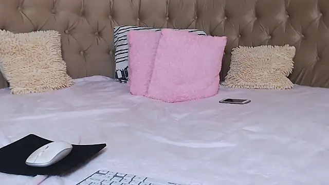 evelonel webcam