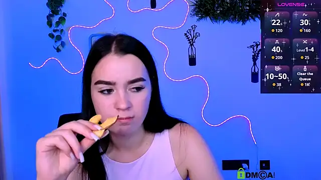 monica_xcx webcam