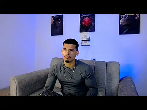 Ethan_rodgers01 live cam on StripChat