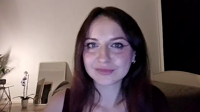 Satin_Sin live cam on StripChat