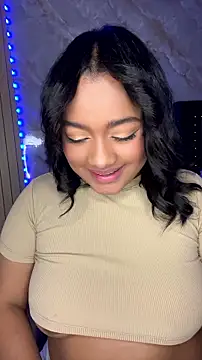 Saraa_M live cam on StripChat