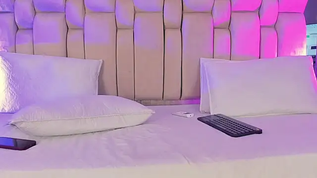 ashvalentine_ (T young) - Naked