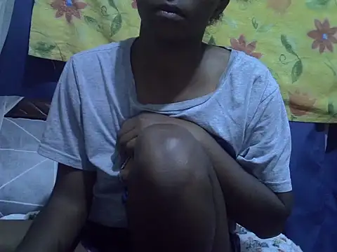 ElianeHot webcam