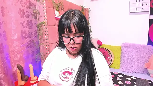 LillyCandy webcam