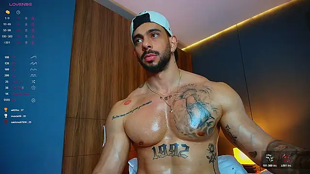 massimo_visconti - Massimo_visconti's free webcam - UK Sex Cams