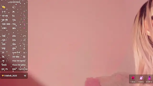 Ashleyroys_111 webcam