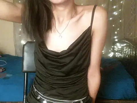 ekta_767 live cam on StripChat