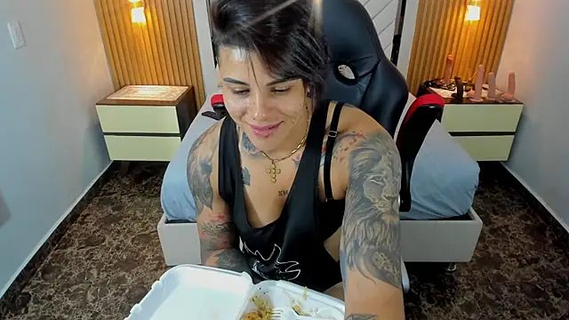KAROLLJONES1 webcam