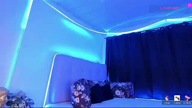 Ethan_Boyy live cam on StripChat
